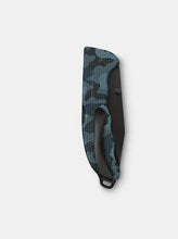 Load image into Gallery viewer, VICTORINOX EVOKE BSH ALOX 0.9425.DS222