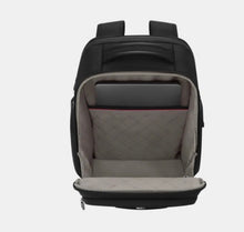 Load image into Gallery viewer, VICTORINOX-WERKS TRAVELER 7.0 DELUXE BACKPACK 653644