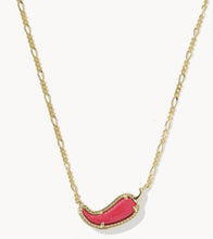 Load image into Gallery viewer, KENDRA SCOTT Chili Pepper Gold Short Pendant Necklace 9608897348