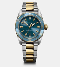 Load image into Gallery viewer, VICTORINOX MAVERICK QUARTZ 242103