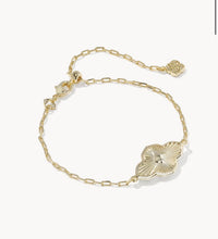 Load image into Gallery viewer, KENDRA SCOTT Abbie Medallion Gold Delicate Chain Bracelet 9608894233
