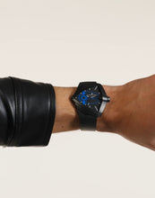 Load image into Gallery viewer, Hamilton-VENTURA XXL BRIGHT DUNE LIMITED EDITION
Quartz | 52mm x 48mm | H24614330