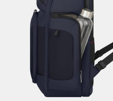Load image into Gallery viewer, VICTORINOX-WERKS TRAVELER 7.0 DELUXE BACKPACK 653645