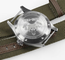 Load image into Gallery viewer, Hamilton-KHAKI FIELD AUTO 38MM CALL OF DUTY
Automatic | 38mm | H70475930
