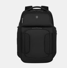Load image into Gallery viewer, VICTORINOX-WERKS TRAVELER 7.0 DELUXE BACKPACK 653644