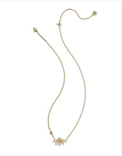 Load image into Gallery viewer, KENDRA SCOTT Anya Flower Gold Short Pendant Necklace 9608884866