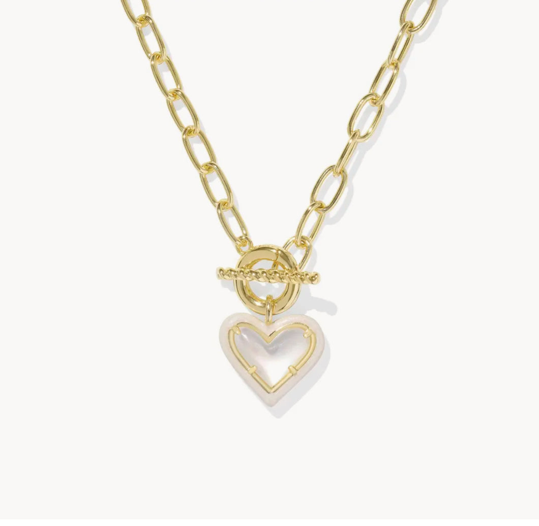 Kendra Scott-Ari Heart Gold Enamel Frame Link and Chain Necklace in Ivory Mother-of-Pearl 9608875616