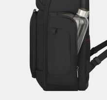 Load image into Gallery viewer, VICTORINOX-WERKS TRAVELER 7.0 DELUXE BACKPACK 653644