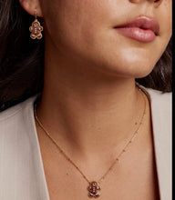 Load image into Gallery viewer, KENDRA SCOTT-Gingerbread Gold Short Pendant Necklace 9608886549