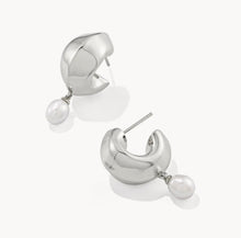 Load image into Gallery viewer, Kendra Scott-Oakland Pearl Silver Huggie Earrings 9608805677