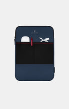 Load image into Gallery viewer, VICTORINOX ALTMONT MODERN DELUXE BACKPACK 653553