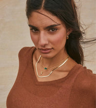 Load image into Gallery viewer, KENDRA SCOTT Kassie Necklace in Gold 9608819136