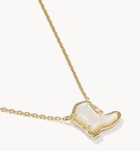 Load image into Gallery viewer, KENDRA SCOTT Drill Team Boot Gold Short Pendant Necklace 9608893342