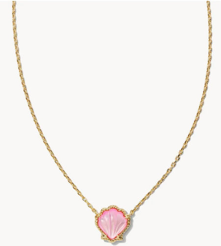 KENDRA SCOTT Brynne Shell Gold Short Pendant Necklace 9608860097