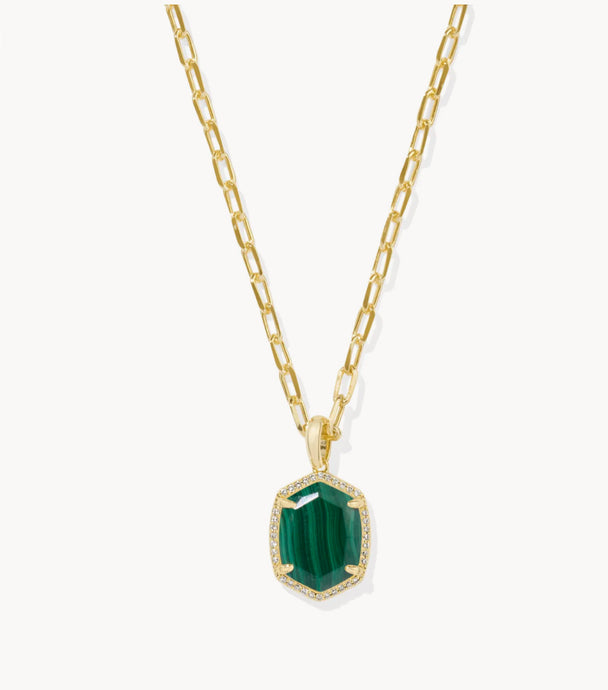 Kendra Scott-Daphne Gold Metal Pave Frame Short Pendant Necklace in Green Malachite 9608872451