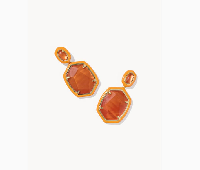 Kendra Scott-Daphne Enamel Frame Gold Drop Earrings in Papaya Mother-of-Pearl 9608887112