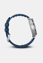 Load image into Gallery viewer, VICTORINOX MAVERICK QUARTZ 242094