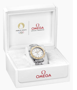 OMEGA SEAMASTER DIVER 300M
42 mm, steel on steel
522.21.42.20.04.001