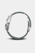 Load image into Gallery viewer, VICTORINOX CONCEPT ONE SOLAR 242052