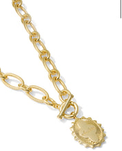 Load image into Gallery viewer, KENDRA SCOTT Abuelita Gold Link and Chain Necklace 9608895946