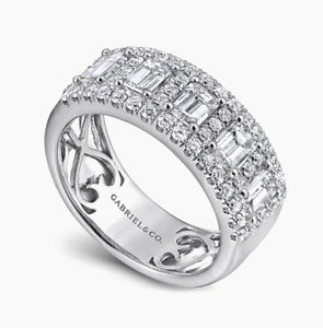 GABRIEL&Co-Wide 14K White Gold Emerald Cut Fancy Diamond Anniversary Band - 1.75 ct
AN12426W44JJ