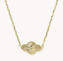 Load image into Gallery viewer, KENDRA SCOTT Abbie Medallion Gold Short Pendant Necklace 9608888712