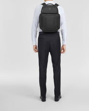 Load image into Gallery viewer, VICTORINOX-WERKS TRAVELER 7.0 DELUXE BACKPACK 653644
