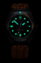 Load image into Gallery viewer, VICTORINOX DIVE PRO QUARTZ 242069