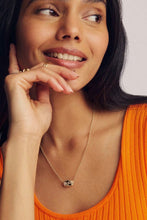 Load image into Gallery viewer, KENDRA SCOTT GLOW-IN-THE-DARK
Elisa Gold Boo Short Pendant Necklace 9608897858