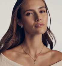 Load image into Gallery viewer, Daphne Crystal Frame Gold Toggle Necklace 9608806760