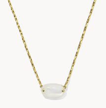 Load image into Gallery viewer, Kendra Scott-Elisa Riveted Gold Short Pendant Necklace 9608805637