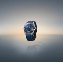 Load image into Gallery viewer, VICTORINOX MAVERICK QUARTZ 242094
