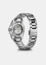 Load image into Gallery viewer, VICTORINOX MAVERICK AUTOMATIC 242105