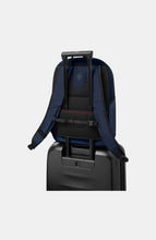 Load image into Gallery viewer, VICTORINOX ALTMONT MODERN DELUXE BACKPACK 653553