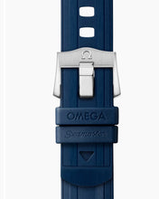 Load image into Gallery viewer, Omega-SEAMASTER DIVER 300M
44 mm, steel ‑ yellow gold on rubber strap
210.22.44.51.03.001