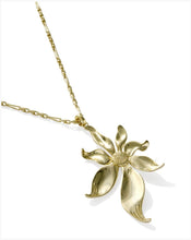 Load image into Gallery viewer, KENDRA SCOTT Anya Flower Gold Long Pendant Necklace 9608889305