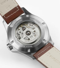 Load image into Gallery viewer, Hamilton-KHAKI FIELD KING DAY-DATE 40MM
Automatic | 40mm | H64475540