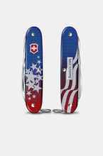 Load image into Gallery viewer, VICTORINOX PIONEER X ALOX LIMITED EDITION USA 250 0.8231.26