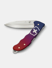 Load image into Gallery viewer, VICTORINOX EVOKE ALOX 0.9411.D221