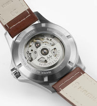 Load image into Gallery viewer, Hamilton-KHAKI FIELD KING DAY-DATE 40MM
Automatic | 40mm | H64475531