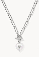 Load image into Gallery viewer, KENDRA SCOTT Sasha Heart Silver Link and Chain Necklace 9608886669