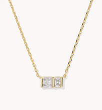 Load image into Gallery viewer, KENDRA SCOTT Jamie Gold Short Pendant Necklace 9608890127