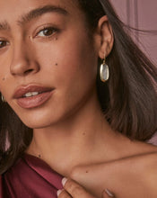 Load image into Gallery viewer, KENDRA SCOTT Dani Bezel Gold Drop Earrings 9608880978