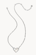 Load image into Gallery viewer, KENDRA SCOTT Ari Heart Statement Silver Short Pendant Necklace 9608890594