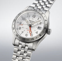 Load image into Gallery viewer, SEIKO 5 Sports Field series SSK059