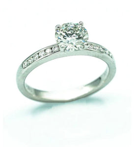 Diamond Ring-Round Brilliant Ring in 14K White Gold Ref. 101-04692