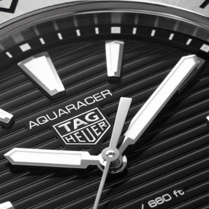 TAG HEUER-AQUARACER PROFESSIONAL 200 Quartz Watch - Diameter 40 mm WBP1110.BA0627